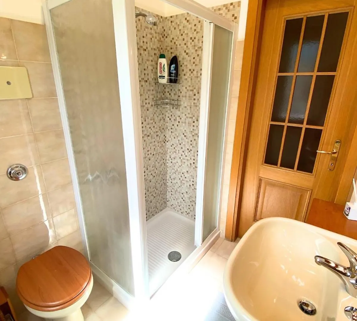 Wifi & Free Park Bgy Airport 20 Min Apartment Zogno